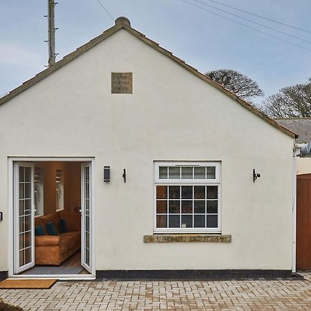 Host & Stay - Iona Cottage Beadnell Eksteriør bilde
