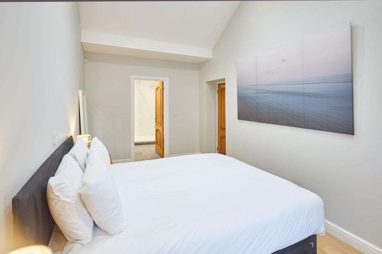 Host & Stay - Iona Cottage Beadnell Eksteriør bilde